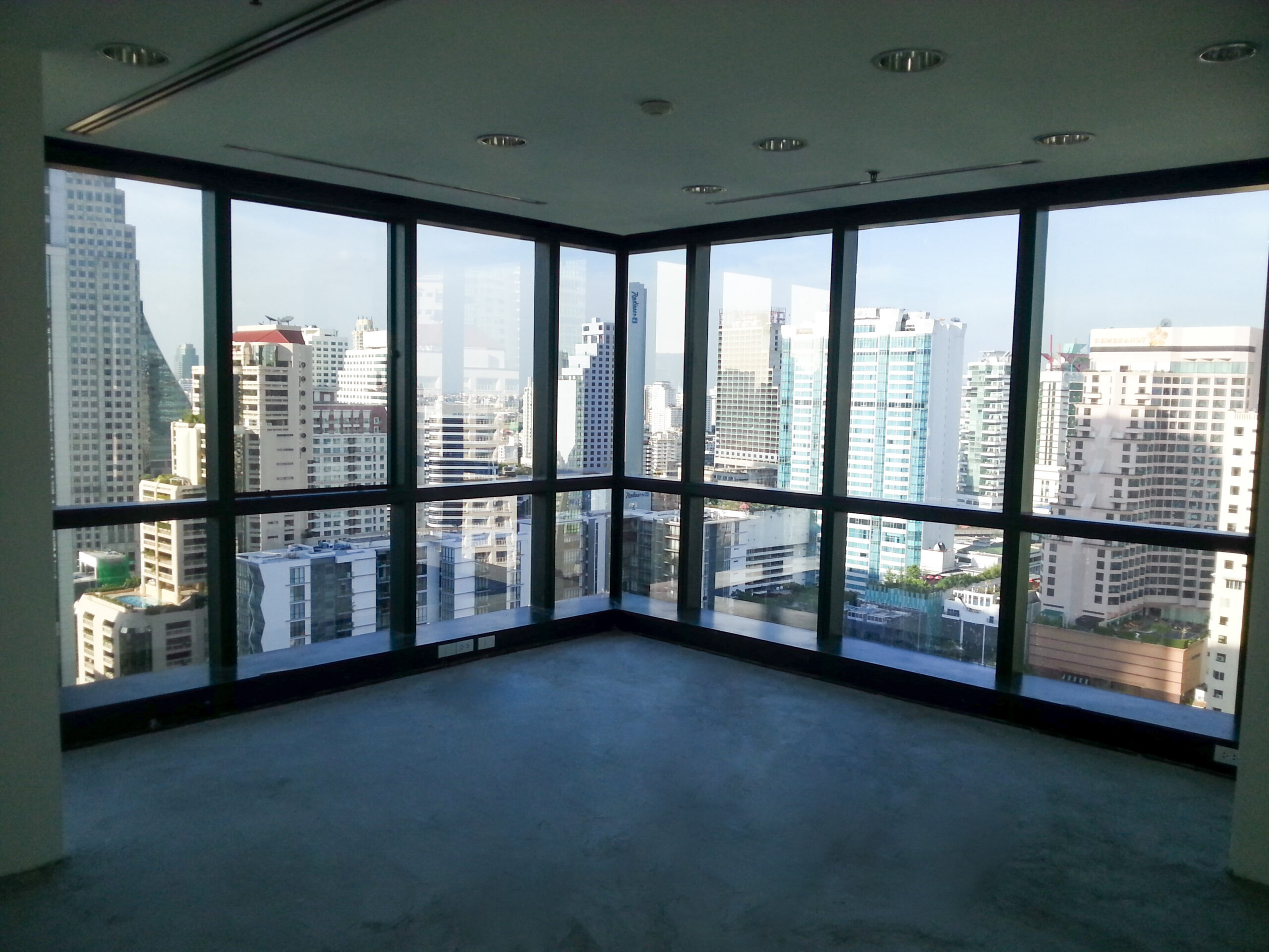 อาคาร เลค รัชดา ออฟฟิศ คอมเพล็กซ์ LAKE RATCHADA OFFICE COMPLEX
